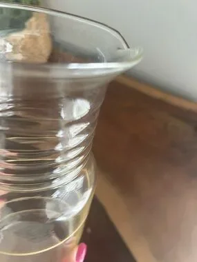 Pyrex | Dining | Pyrex Clear Glass Tall Carafe Juice Jug With Pale ...